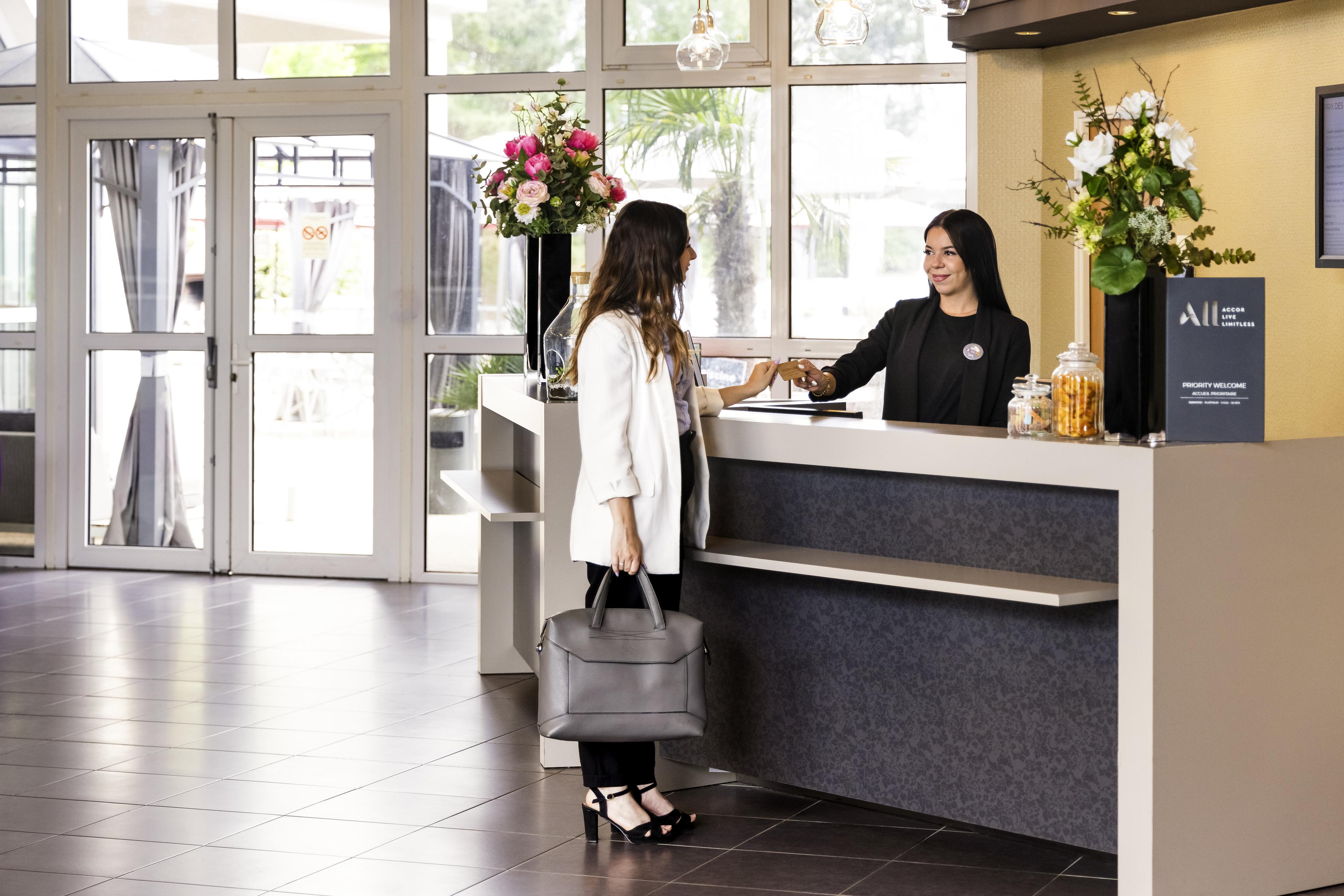 Mercure Tours Nord Exterior photo
